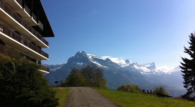 Garden & City Megeve - Combloux Aparthotel Luaran gambar